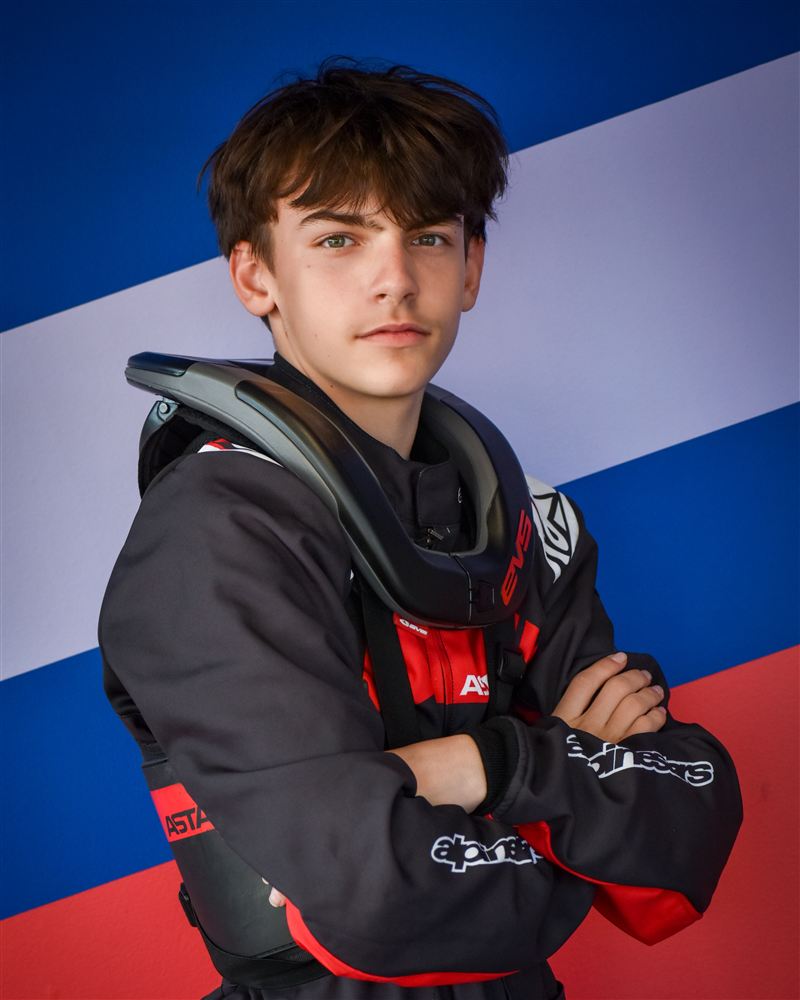Gems Maréchal en tenue de pilote